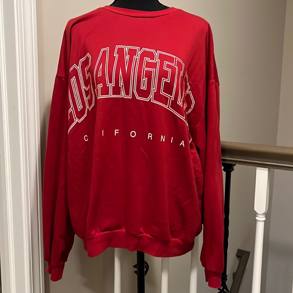 SHEIN, M, red